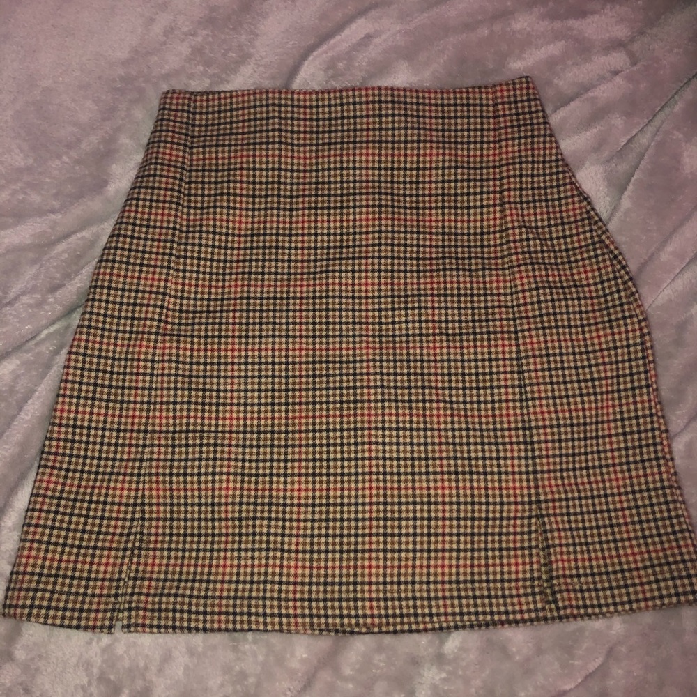 brandy melville skirt